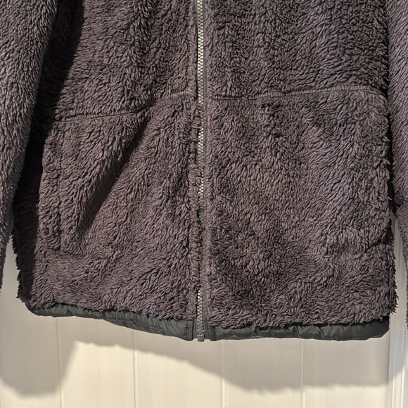 The North Face Youth L/XL Puffer Jacket Reversible - Picture 8 of 10